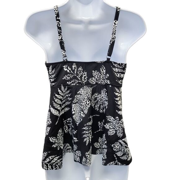 Swim Solutions SPOTTED LEAVES Printed Underwire Tankini Swim Top - Picture 4 of 7